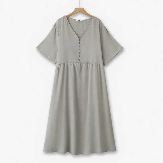 Luftiges Midikleid mit V-Ausschnitt und Knopfleiste - Grau - 6XL - image 0