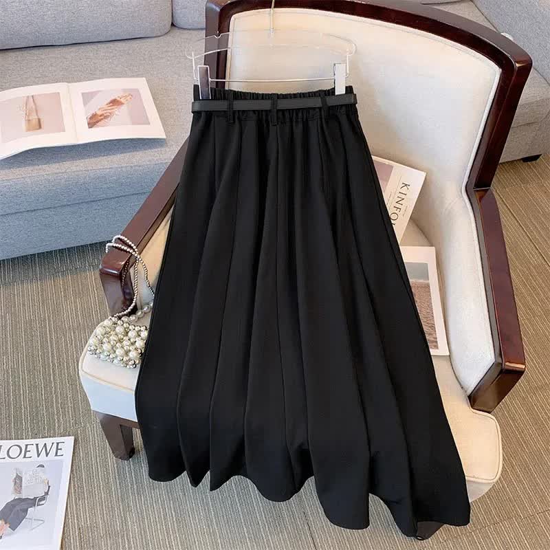 Eleganter, plissierter Midirock mit Gürtel - image 2