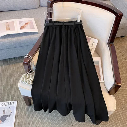 Eleganter, plissierter Midirock mit Gürtel - image 2