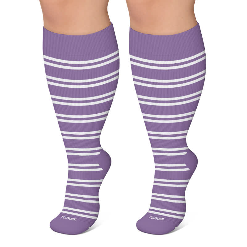 Kompressionsstrümpfe mit Punktmuster in Übergröße - Lila - 4XL - image 6