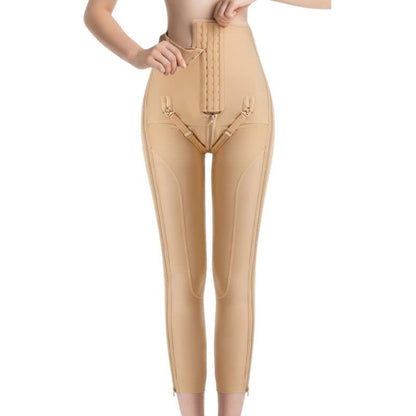Hochgeschnittene, verstellbare Caprihose mit Doppelreißverschluss, die die Figur formt - image 5
