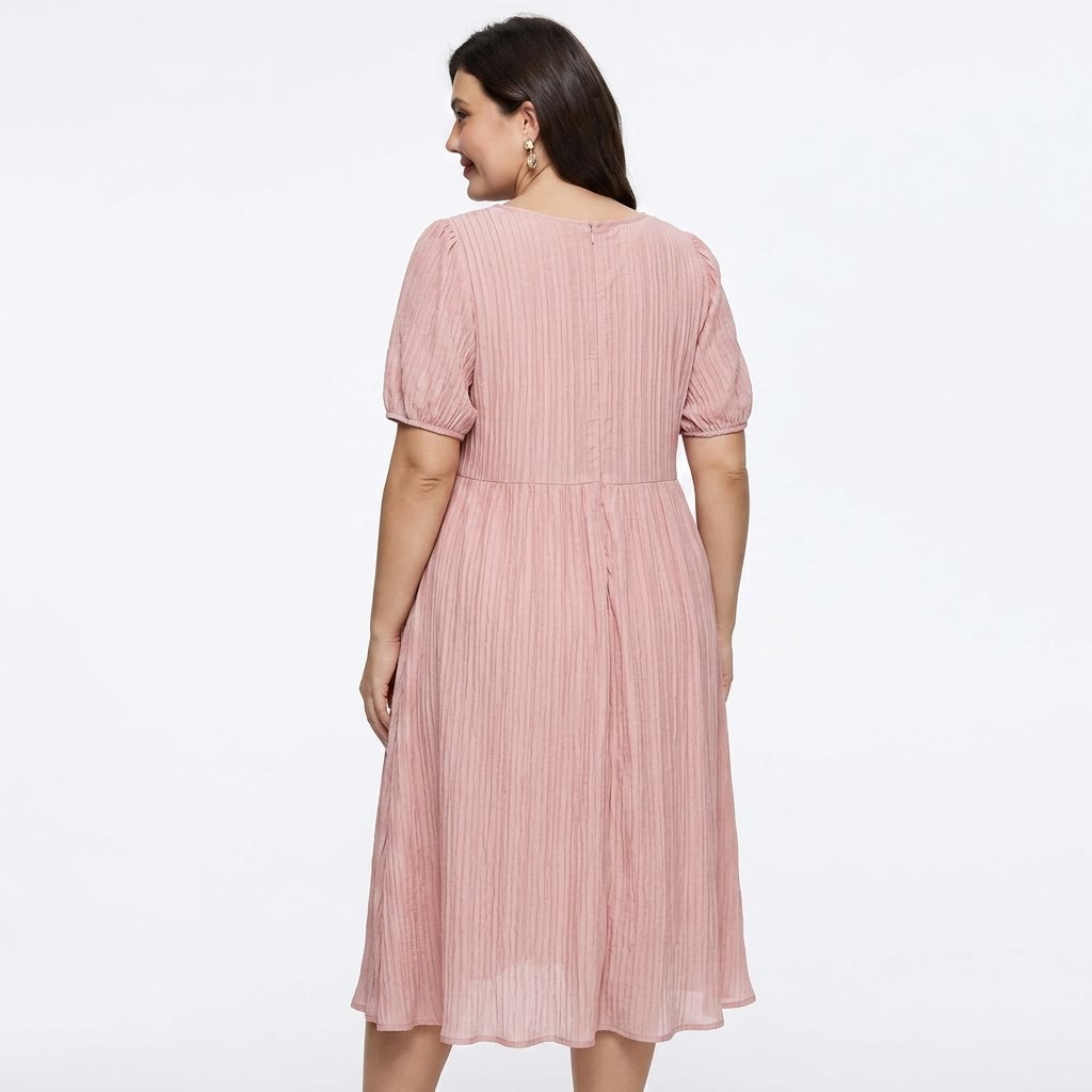 Rosa, strukturiertes Empire-Midaxi-Kleid in Übergröße - image 2