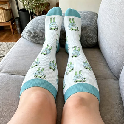 Kompressionsstrümpfe mit Froschmotiv in Übergröße - image 1