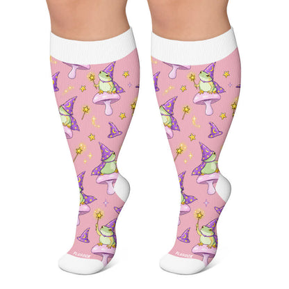 Witchy Frog Kompressionsstrümpfe in Übergröße - Rosa - 4XL - image 4