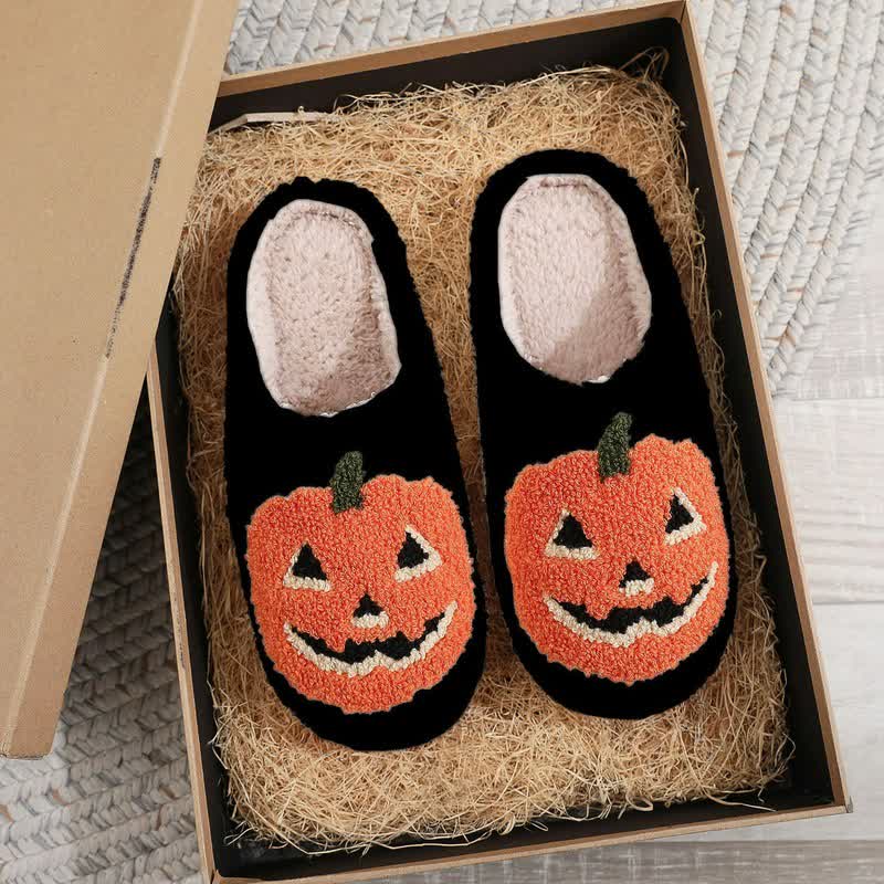 Halloween-Kürbis-Plüschhausschuhe - B - EU44-45 (US10-11) - image 1