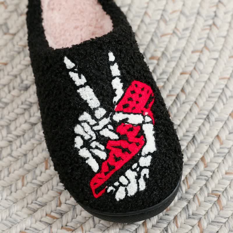 Halloween-Skelett-Hand-Friedenszeichen-Pantoffeln - image 1