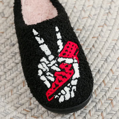 Halloween-Skelett-Hand-Friedenszeichen-Pantoffeln - image 1