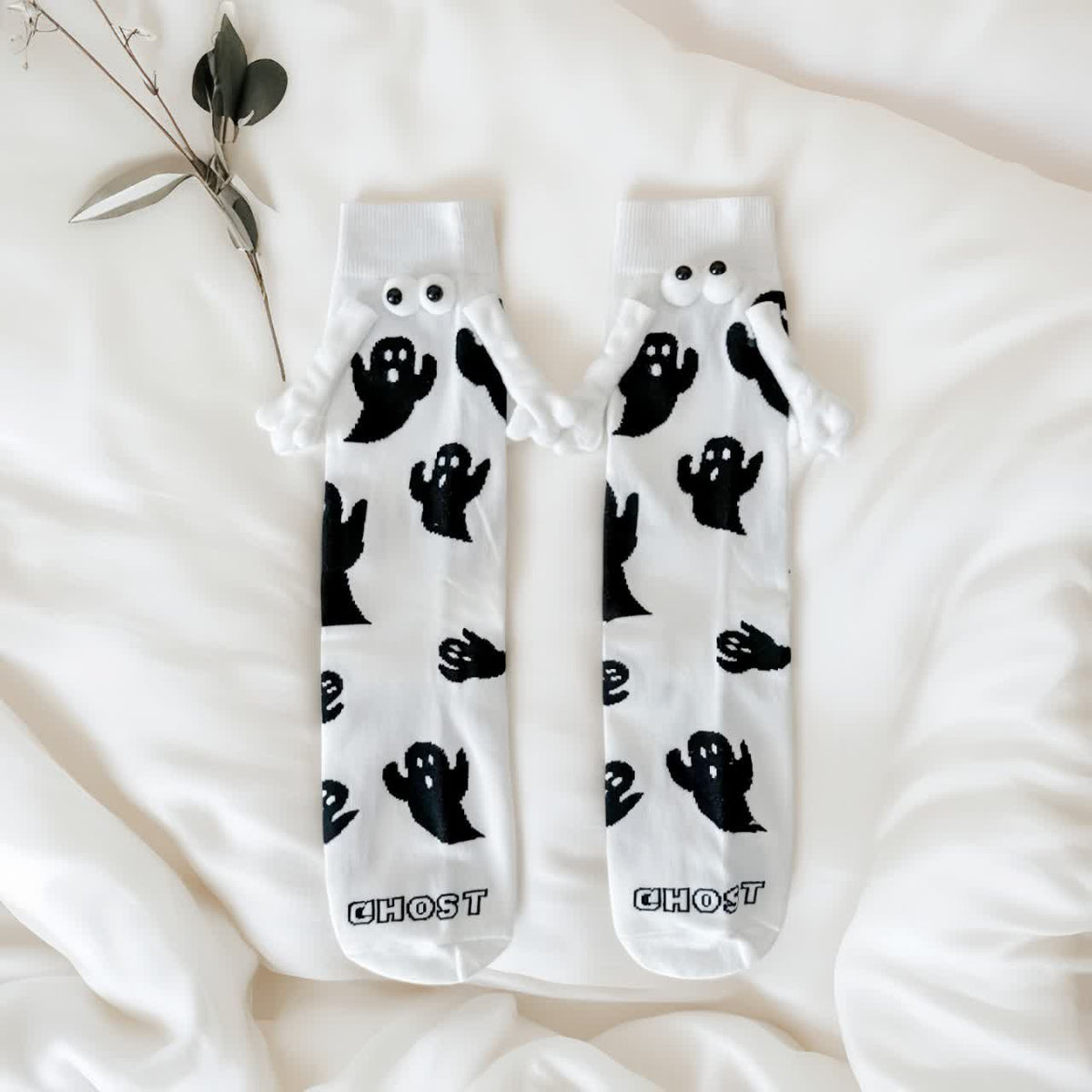 Magnetische Socken mit Geisterhand (4 Paar) - image 4