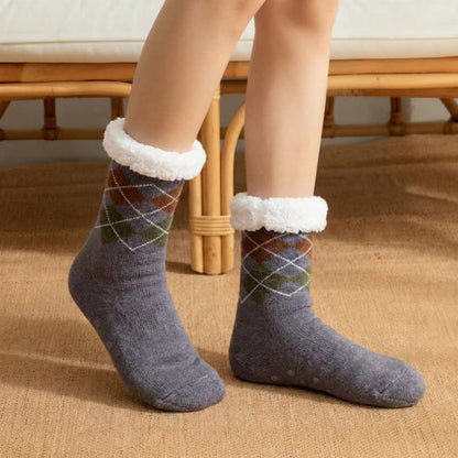 Blaue und graue Stricksocken mit Welpengesicht - image 4