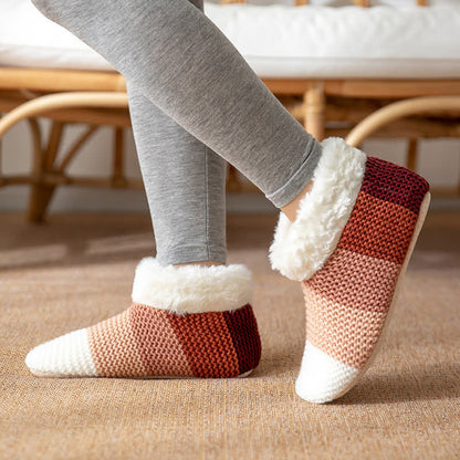 Farblich gestreifte Fleece-Haussocken mit Bündchen - Rot - EU36-42 (US3-8,5) - image 0
