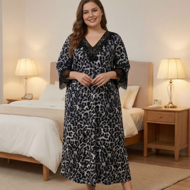 Nachthemd und Loungewear mit Leopardenmuster und Spitze - Schwarz - 4XL - image 3