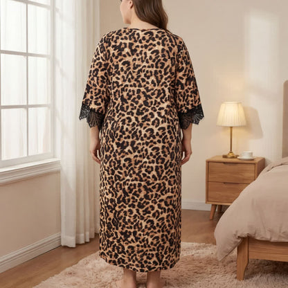 Nachthemd und Loungewear mit Leopardenmuster und Spitze - image 2