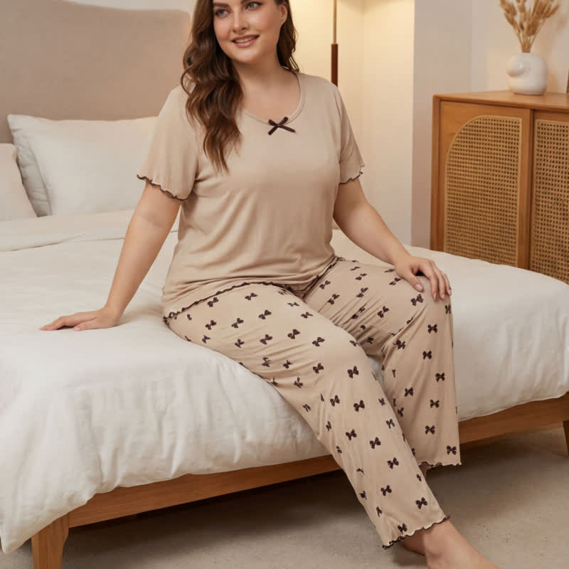 Pyjama-Set mit Schleifenmuster in Übergröße - image 1