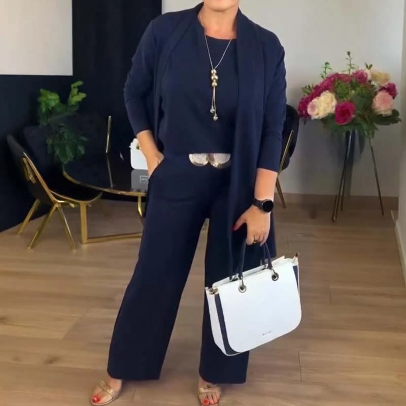 Dreiteiliges Loungewear-Set aus Tencel-Mischgewebe mit Gürtel und weitem Bein - image 0