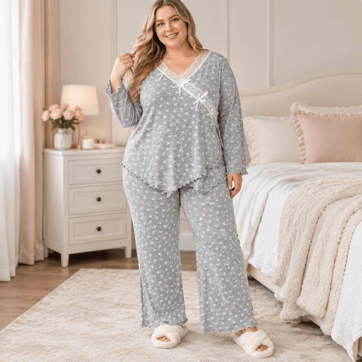 Pyjama-Set mit Schleifen-Spitze - Grau - 4XL - image 0
