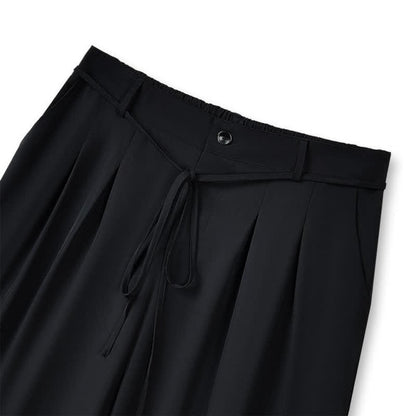 Schwarze, weite Hose mit Kordelzug - image 1