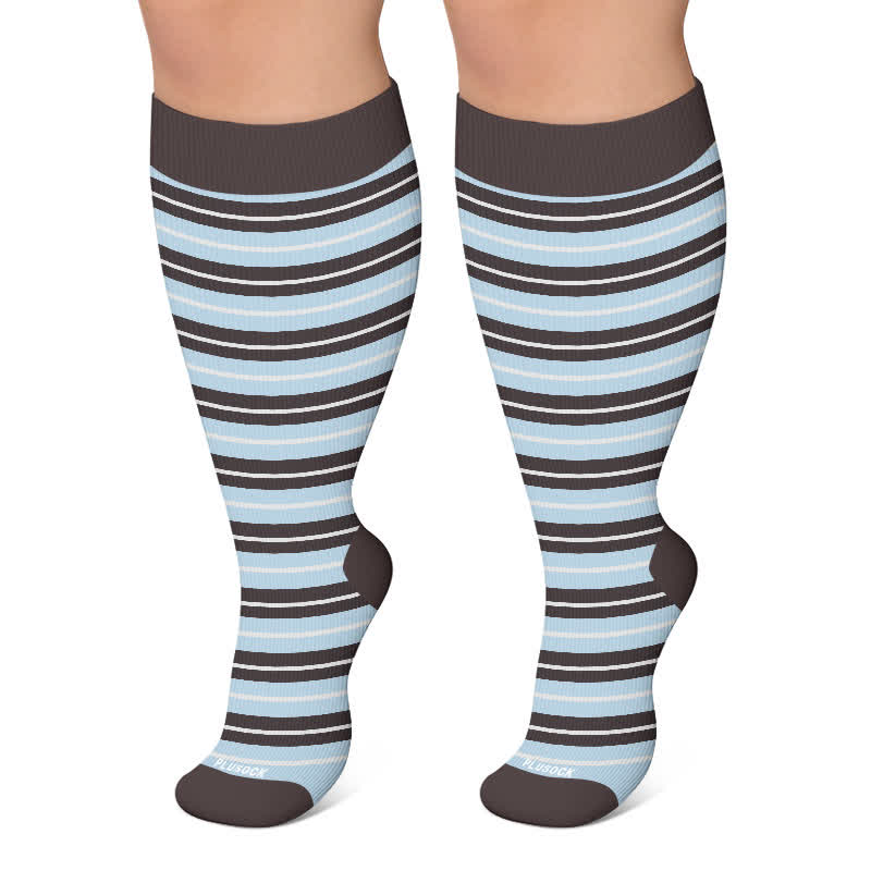 Kompressionsstrümpfe mit Retro-Streifen in Übergröße - Blau - 4XL - image 6