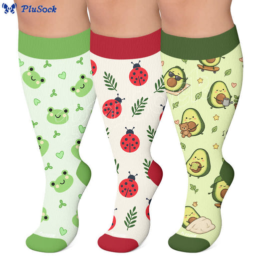 Kompressionsstrümpfe mit Frosch-, Marienkäfer- und Avocado-Motiv in Übergröße - image 0