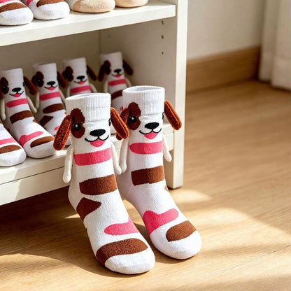 Kuschelige Socken mit Tiermotiven, die eine Hand halten (2 Paar) - A - EU36-41 (US3-8) - image 1