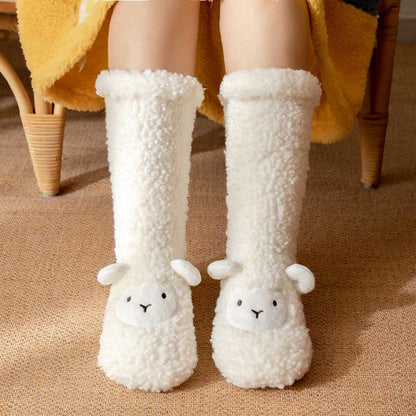 Winter-Hausschuhsocken aus Korallenfleece mit Lamm-Design - image 2