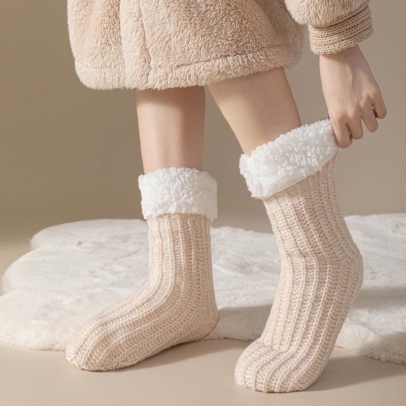 Bequeme dicke Fleece-Hausschuhsocken in Übergröße (2 Paar) - image 2