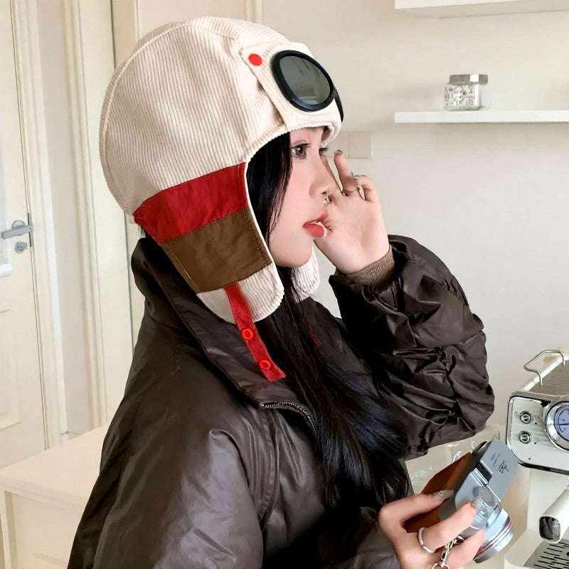 Mit Fleece gefütterte Fliegermütze mit Ohrenklappen - image 9