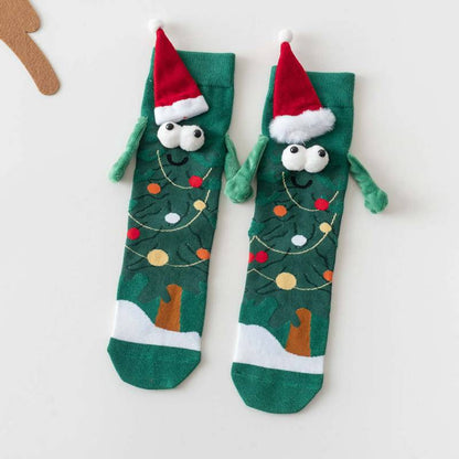 Strickhand mit Weihnachtsbaummotiv hält Viertelsocken - A - EU36-42 (US3-8,5) - image 2