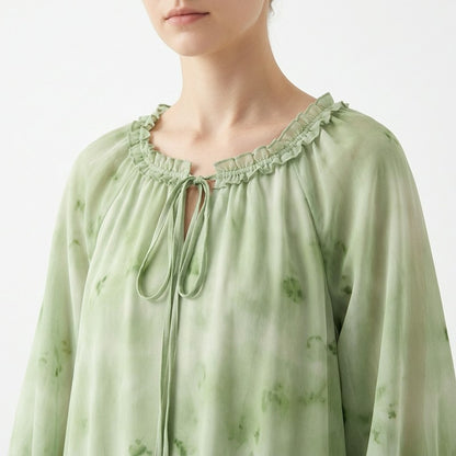 Romantisches Maxikleid mit Rüschen und Bindekragen - image 7