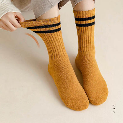 Gestreifte, warme Wollsocken (5 Paar) - image 1