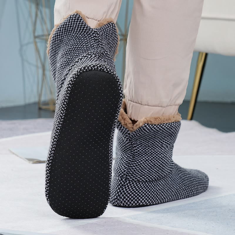 Rutschfeste Fleece-Hausschuhsocken in Übergröße (2 Paar)