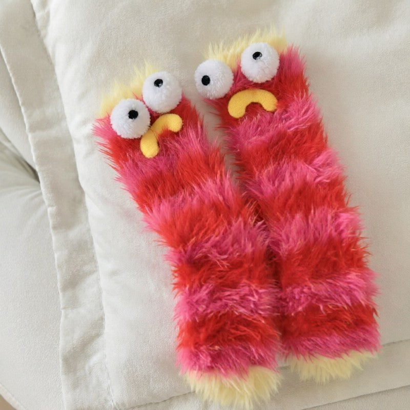 Kuschelige Hausschuhe mit Monster-Motiv - Rot - EU35-39 (US2-6) - image 3