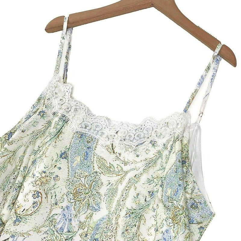 Zweiteiliges Set aus floralem Satinkleid und Strickjacke - image 3