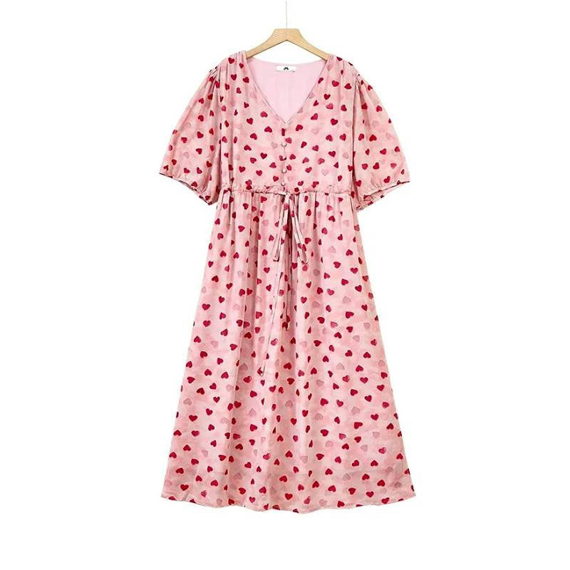 Midikleid mit Herzmuster und Kordelzug - Rosa - 6XL - image 0