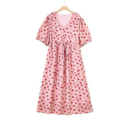 Midikleid mit Herzmuster und Kordelzug - Rosa - 6XL - image 0