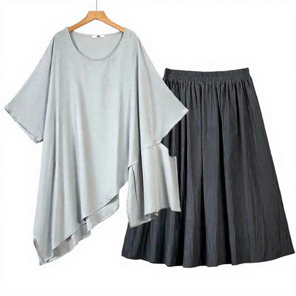 Zweiteiliges Set aus asymmetrisch drapiertem Oberteil und plissiertem Midirock - Grau - 6XL - image 0