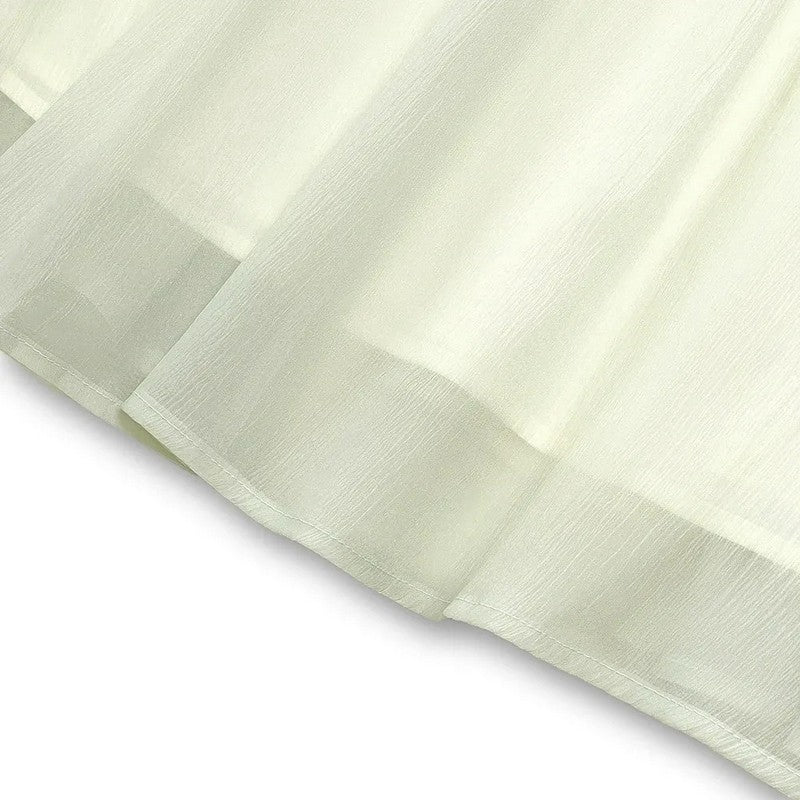 Midikleid mit Spitzenbindung und Puffärmeln - image 2