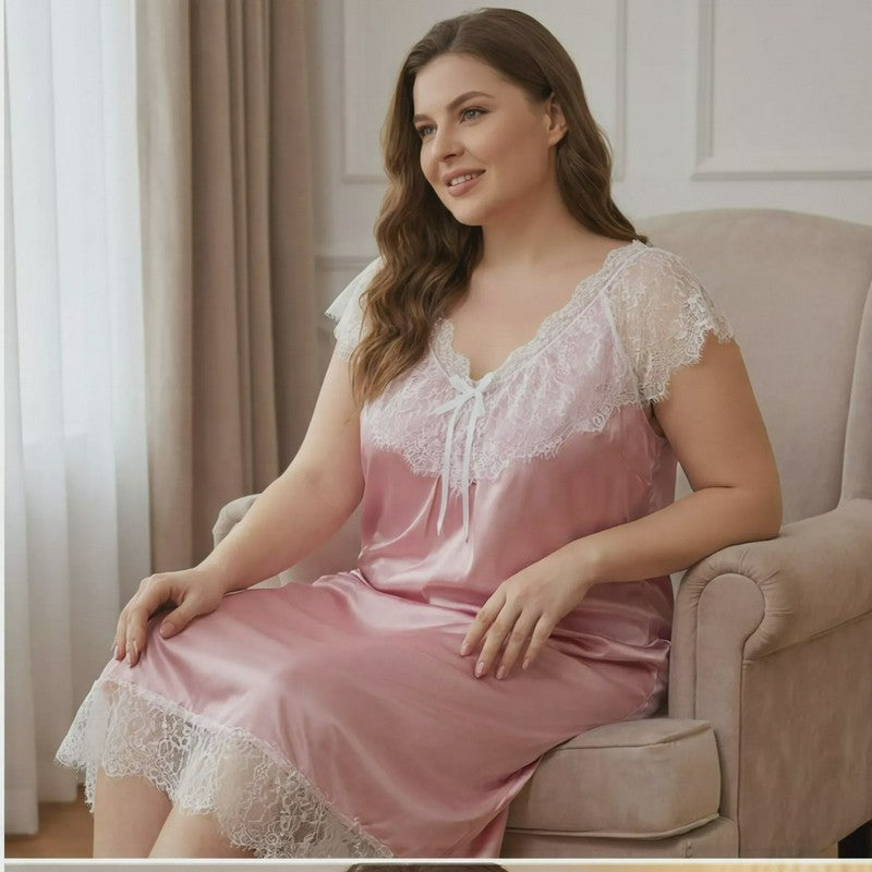 Nachthemd aus rosafarbener Satinspitze - Rosa - 4XL - image 0