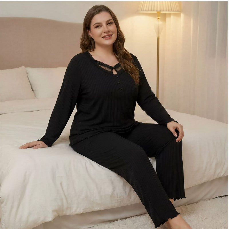 Spitzenpyjama-Set in Unifarbe - image 1
